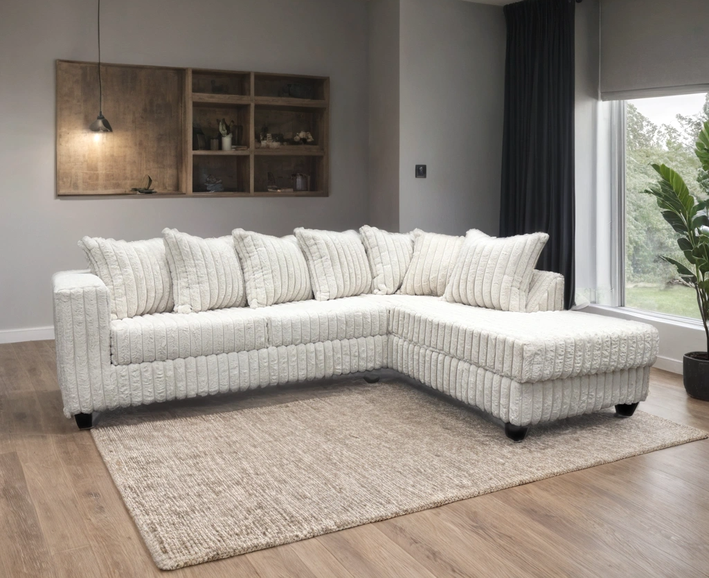 Lilly 3-Room Package