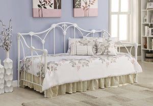 Halladay Metal Daybed White