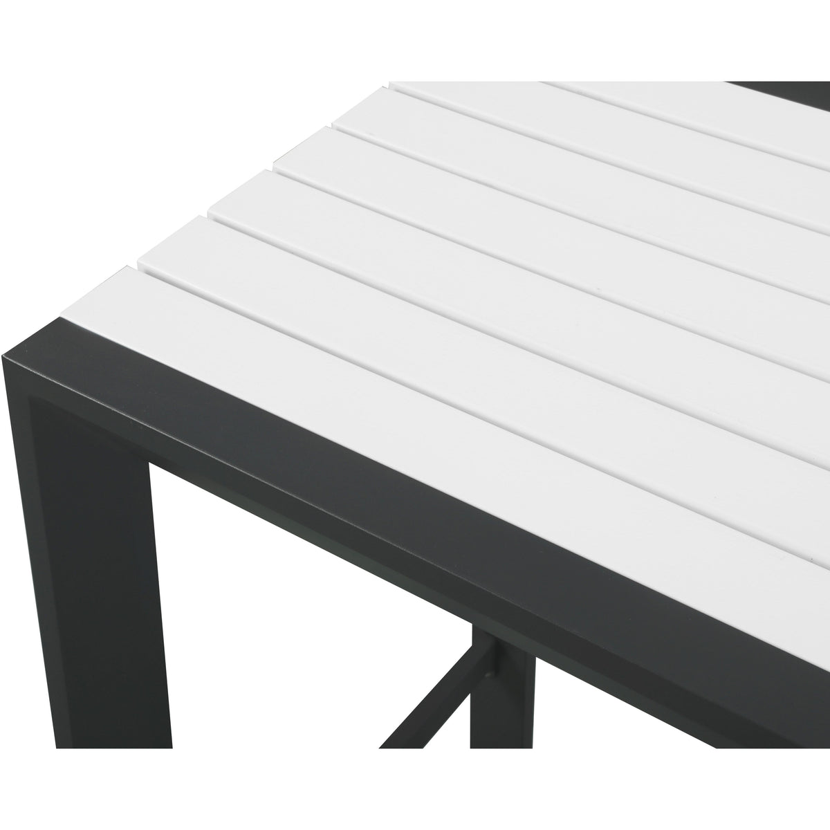Meridian Nizuc White Wood Look Accent Paneling Outdoor Patio Aluminum Square Bar Table