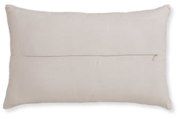 Pacrich Pillow