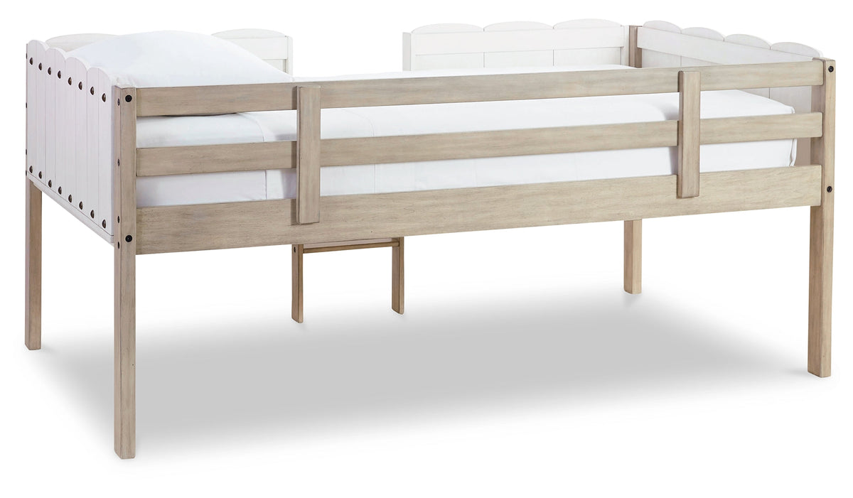 Wrenalyn Twin Loft Bed