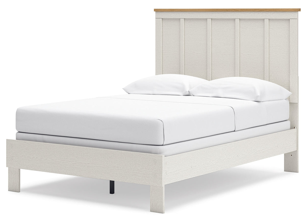 Linnocreek Panel Bed