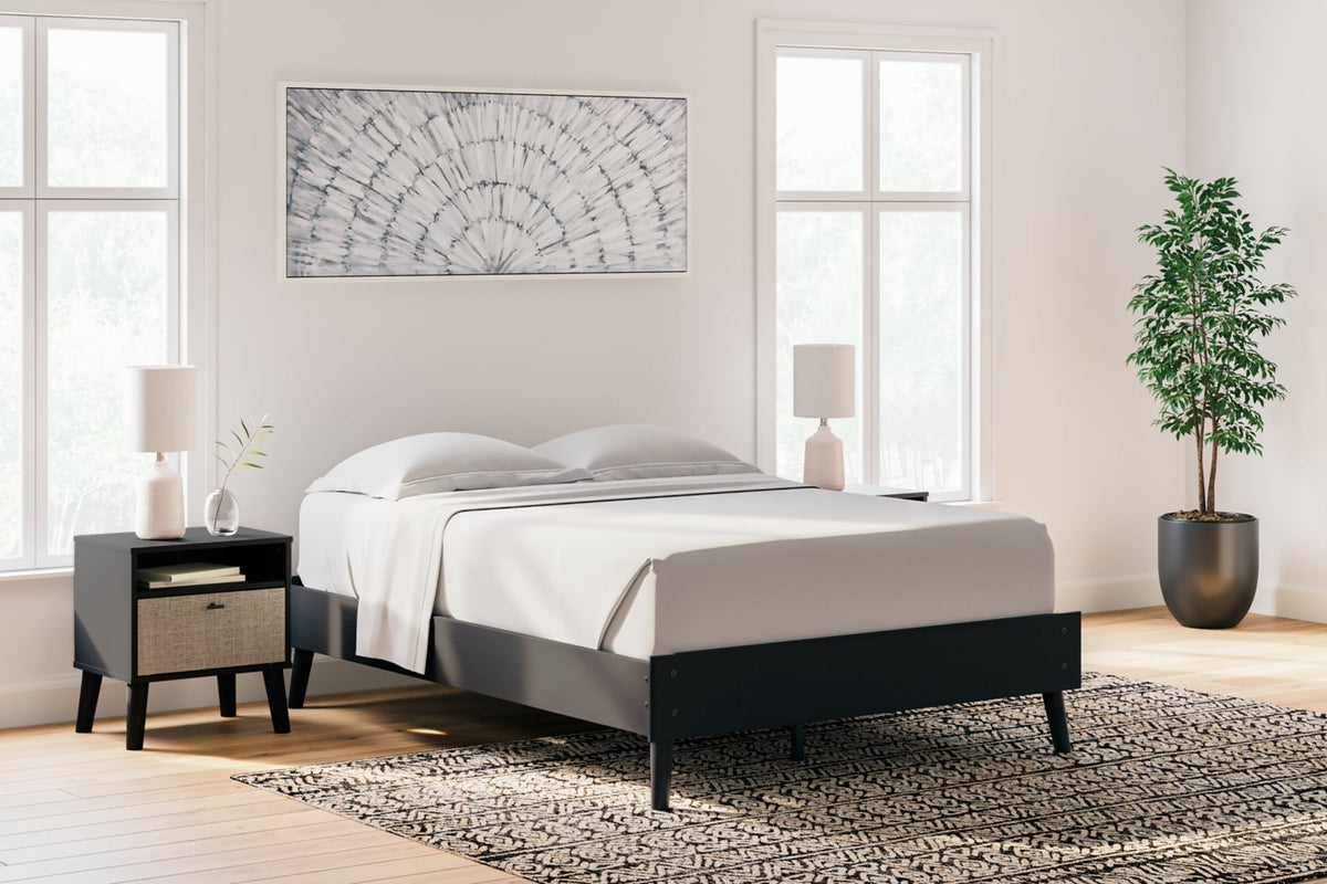 Charlang Platform Bed