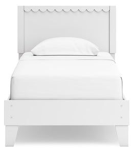 Hallityn Panel Platform Bed