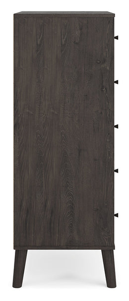 Piperton Five Drawer Chest