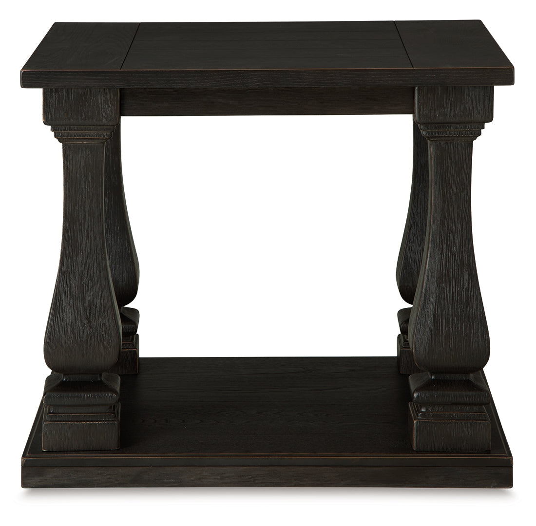 Wellturn Coffee Table with 2 End Tables