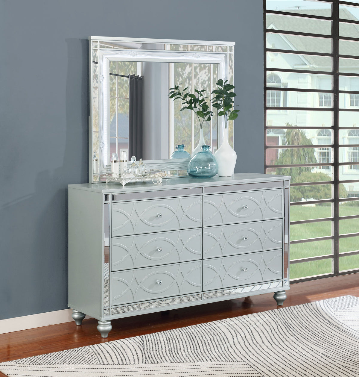 Gunnison 6-drawer Dresser Silver Metallic