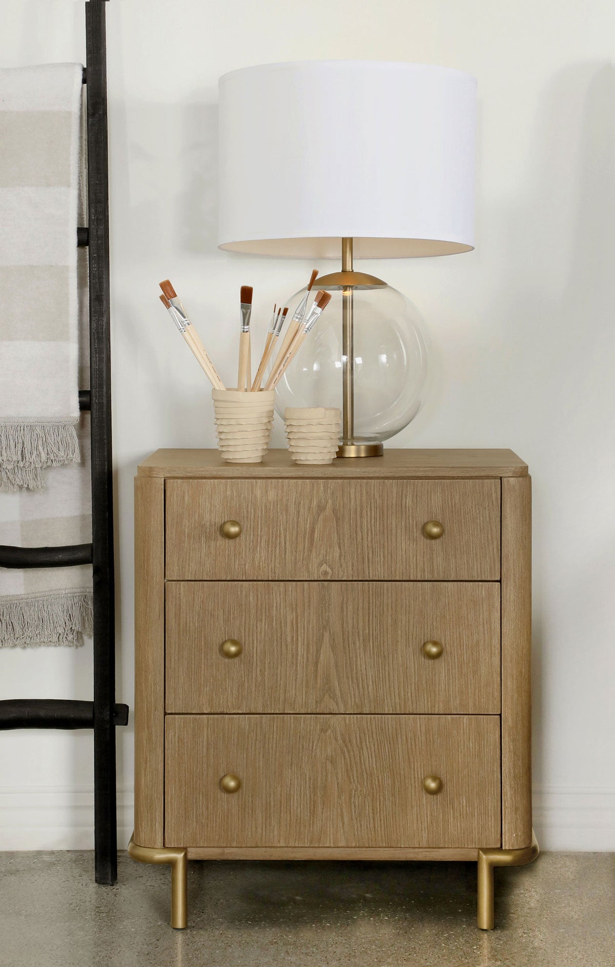 Arini 3-drawer Nightstand Black