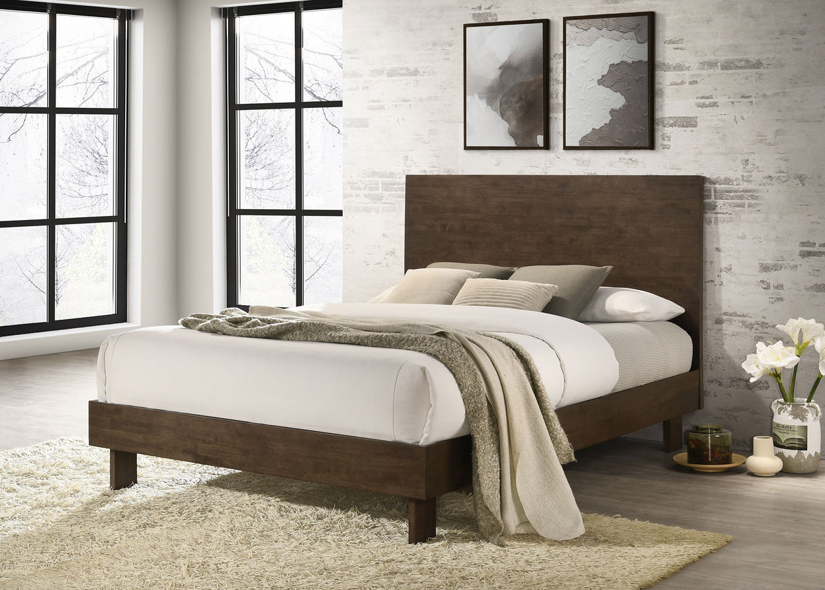 Glenwood 48-inch  Platform Panel Bed Warm Brown