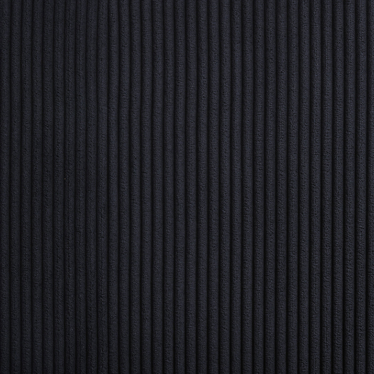 Tisdall Upholstered Cal King Flame Visualizer Bed Black