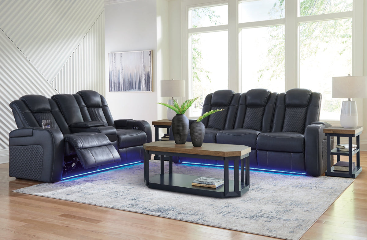Fyne-Dyme Sofa, Loveseat and Recliner