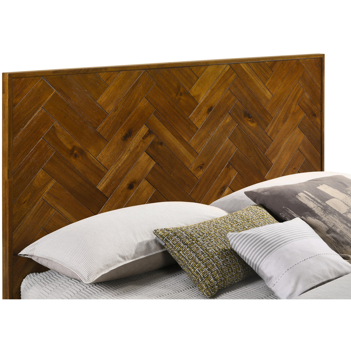 Meridian Reed Antique Coffee Queen Bed (3 Boxes)