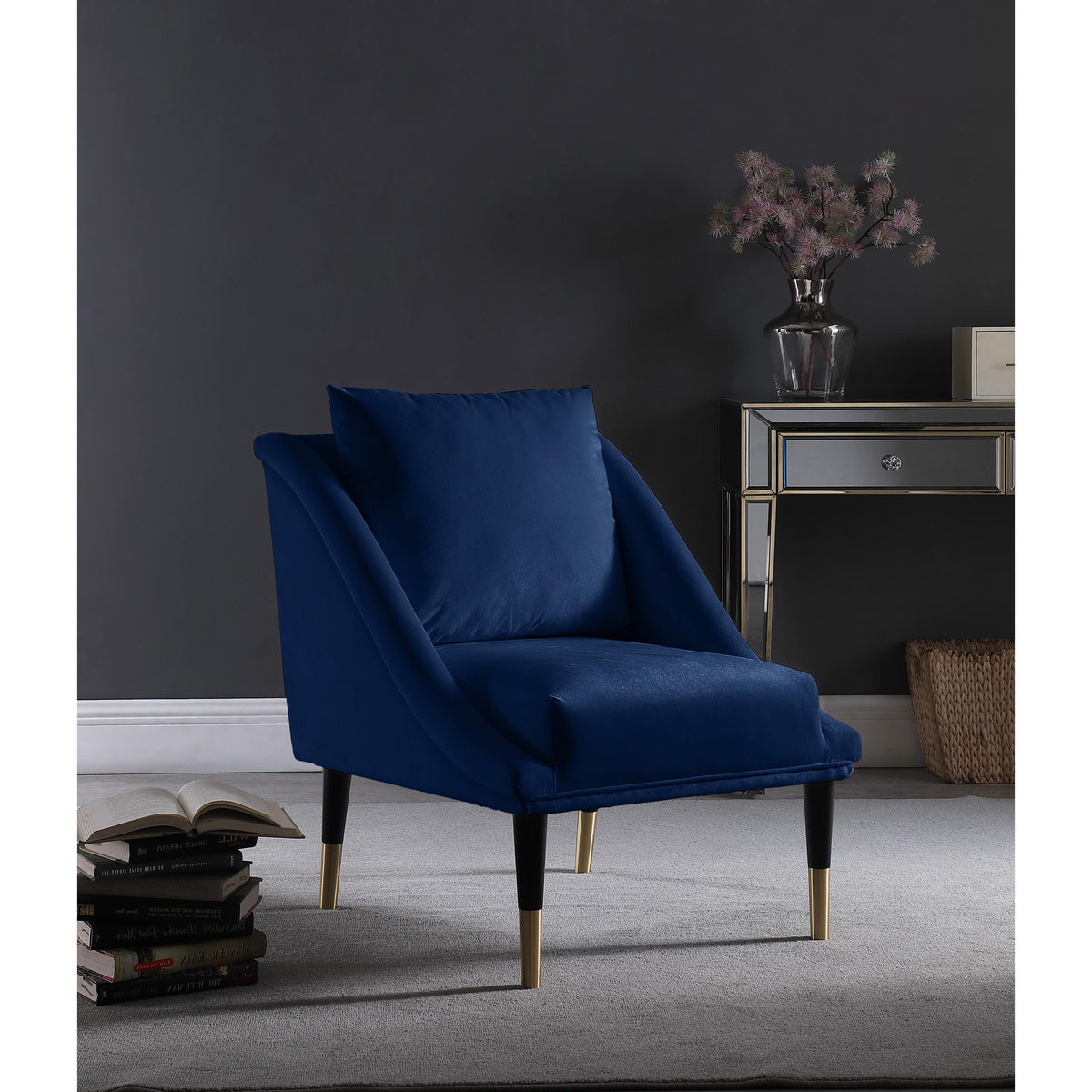 Meridian Elegante Navy Velvet Accent Chair