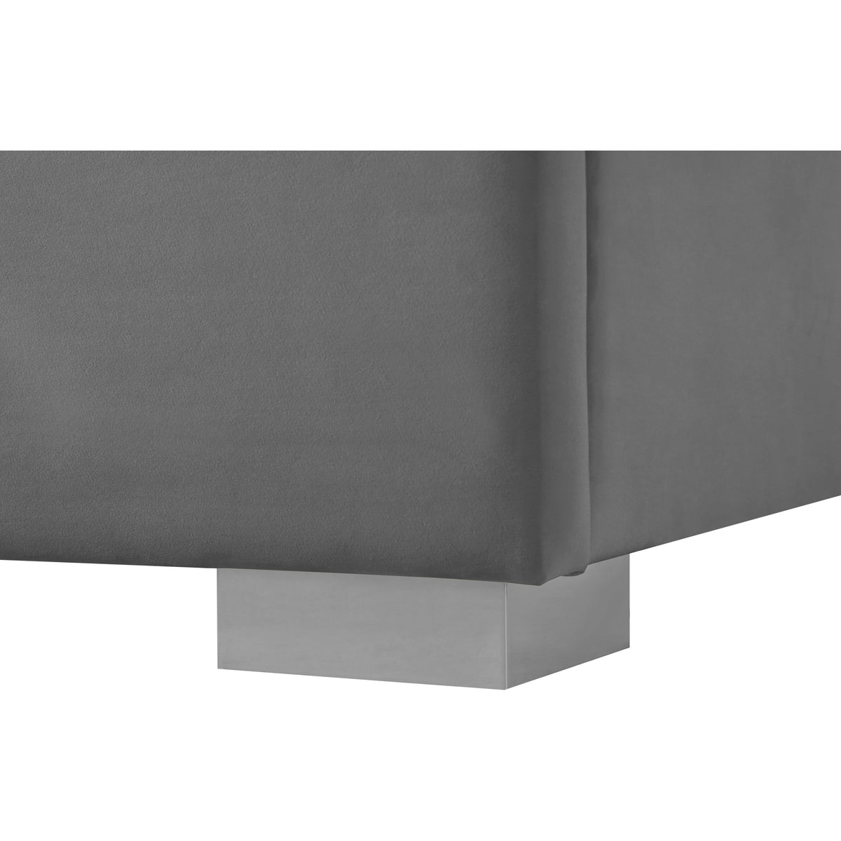 Meridian Nora Grey Velvet Full Bed