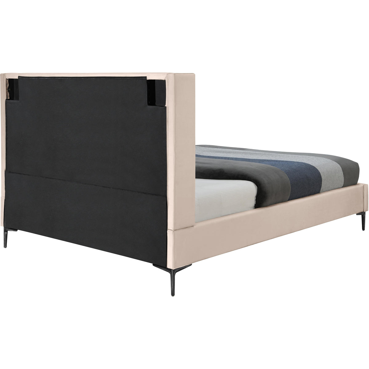 Meridian Nadia Pink Velvet Full Bed
