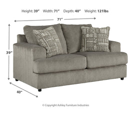 Soletren Loveseat