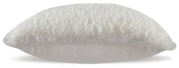 Gariland Pillow