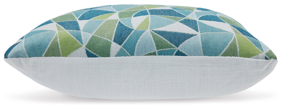 Seanow Next-Gen Nuvella Pillow