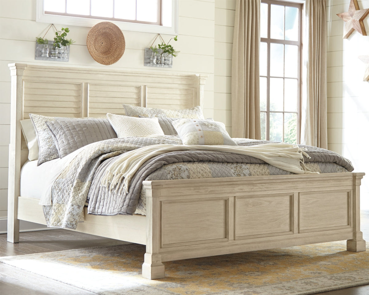Bolanburg Panel Bed