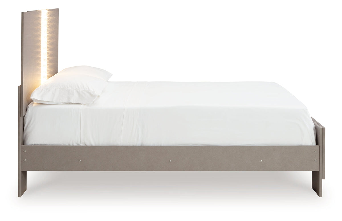 Surancha Panel Bed