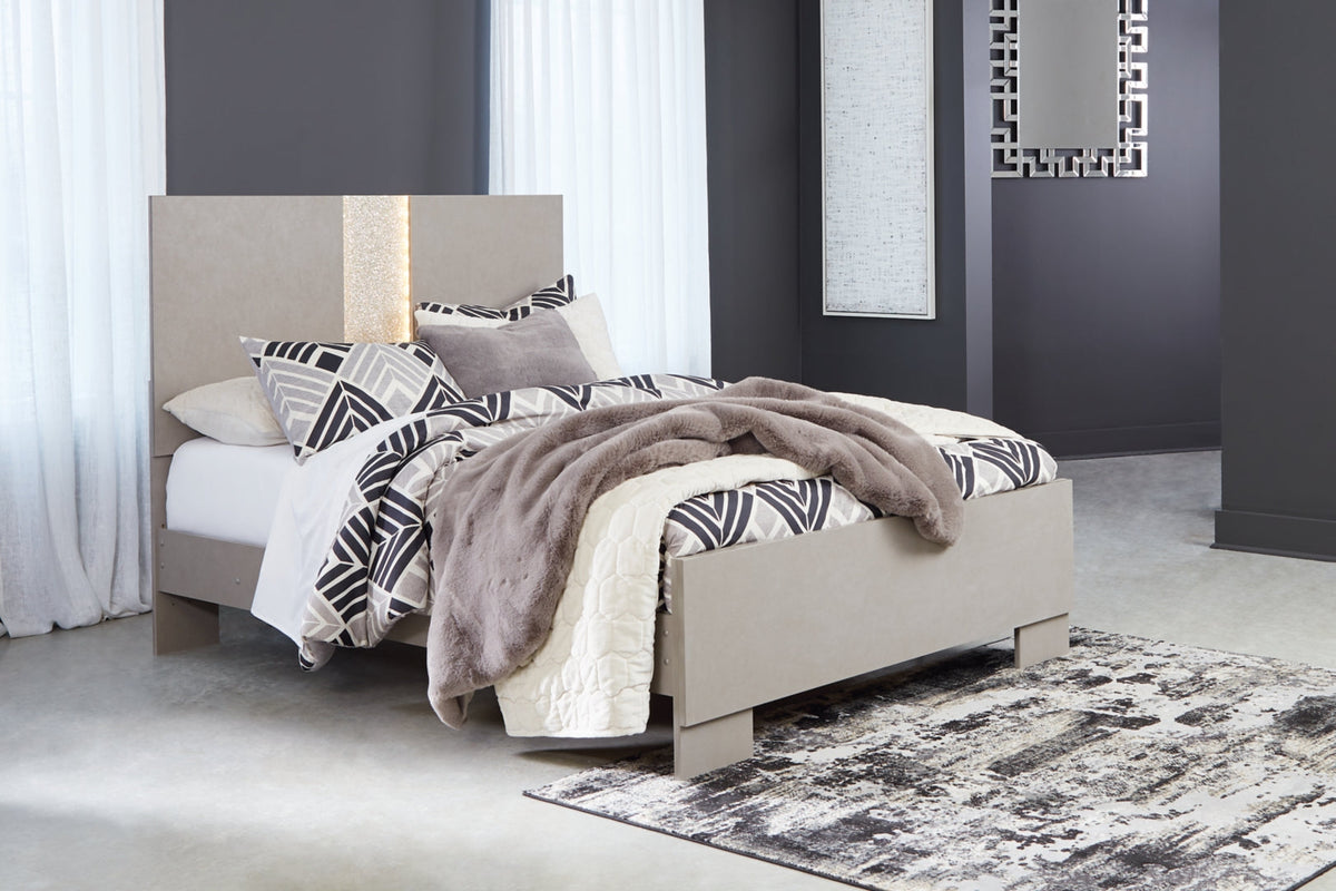 Surancha Panel Bed