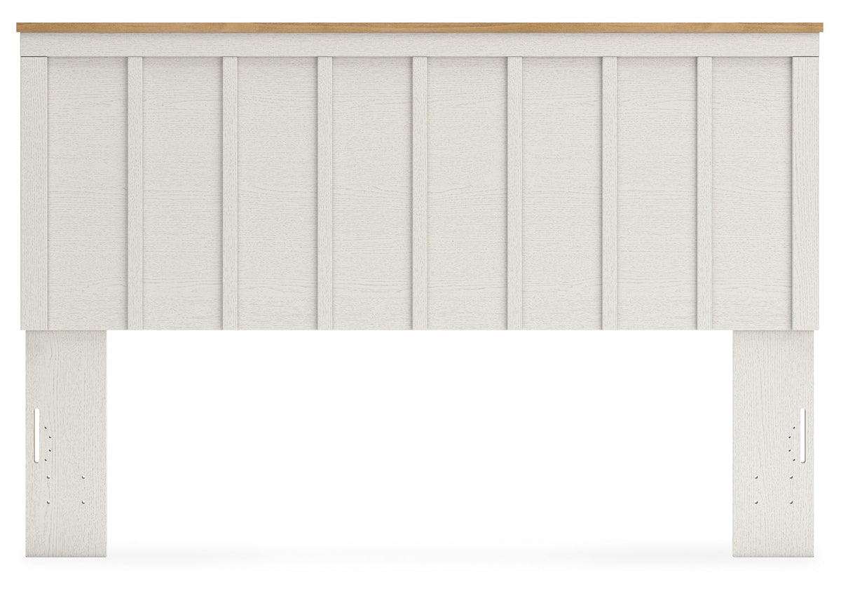Linnocreek Panel Bed