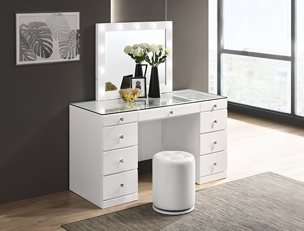 Luxo Vanity W/Led White