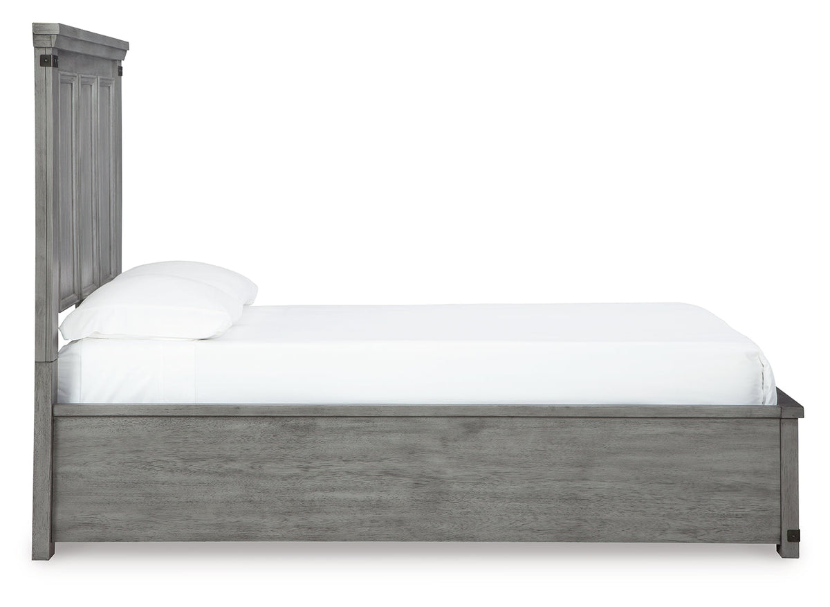Russelyn Storage Bed