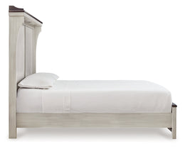 Darborn Panel Bed