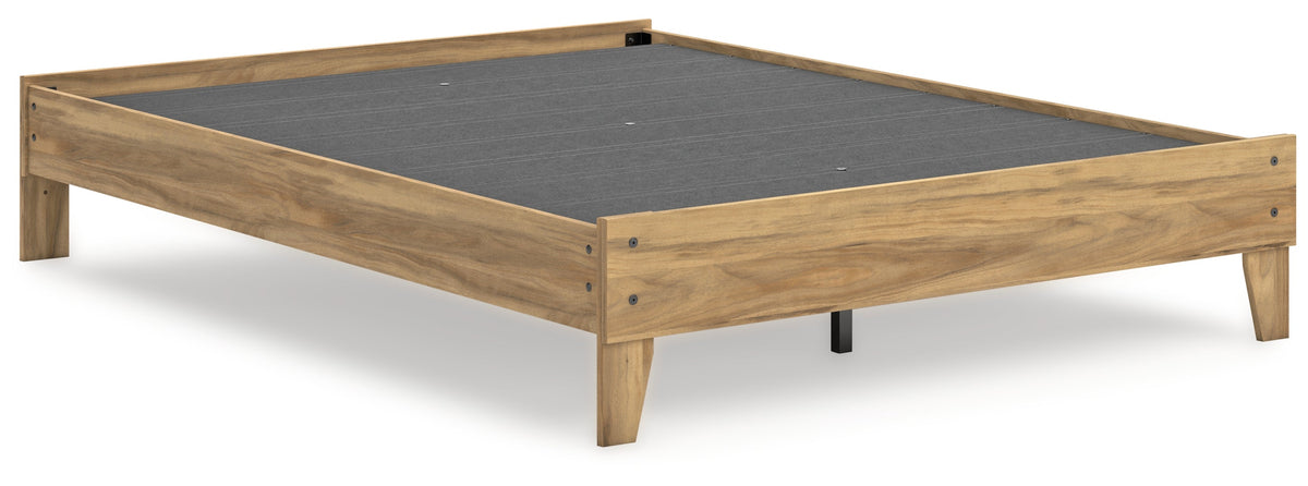 Bermacy Platform Bed