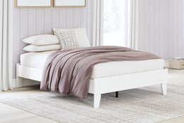 Hallityn Panel Platform Bed