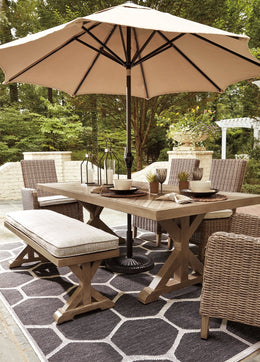 Beachcroft RECT Dining Table w/UMB OPT