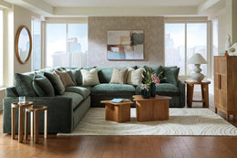 Ashley 780-01 - Sectional ***NEW ARRIVAL***